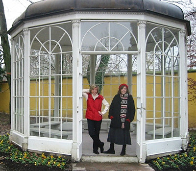 Travel Channel, Movie Lovers Road Trip - Angela & Heather Salzburg, Austria