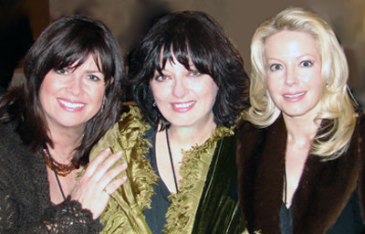Debbie, Angela, Kym - Anaheim Convention 2004