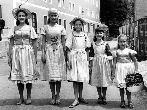 Continuity photos were a must in every outfit for every scene. Not only to match our outfits but hairstyle as well.