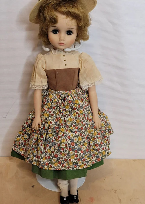 SOM Madame Alexander dolls - Maria