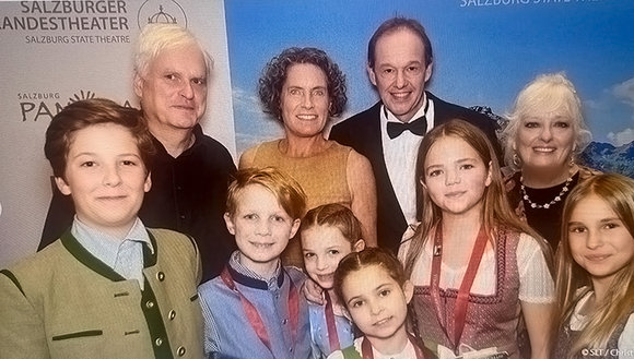 Angela & Elizasbeth von Trapp with host Carl Phillip and the Sound of Music cast